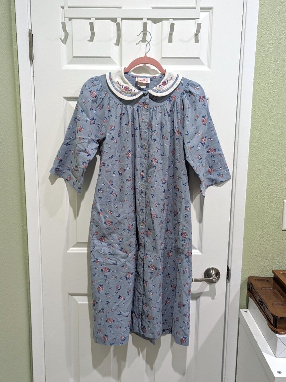 Vintage Smart Time Peter Pan Collar Blue Floral House Dress